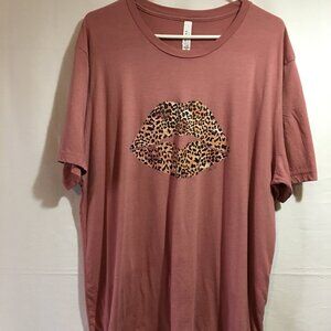Bella-Canvas "lips" Tee Shirt